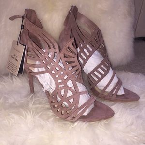 NWT ZARA Openwork Suede Leather High Heels Mauve